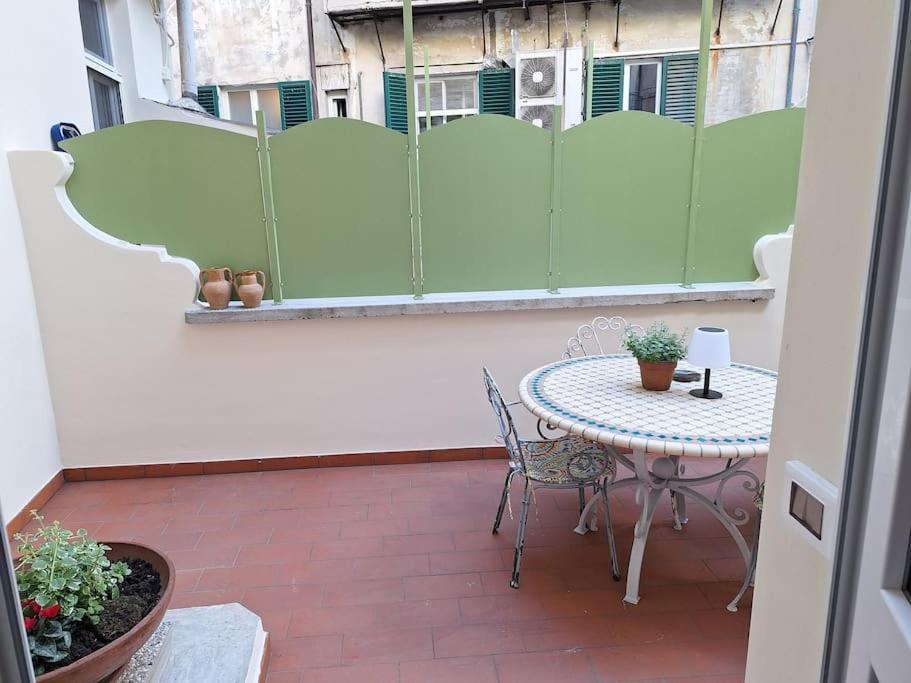 Il Talismano-In Citta -Vicino Al Mare Apartment Savona Luaran gambar