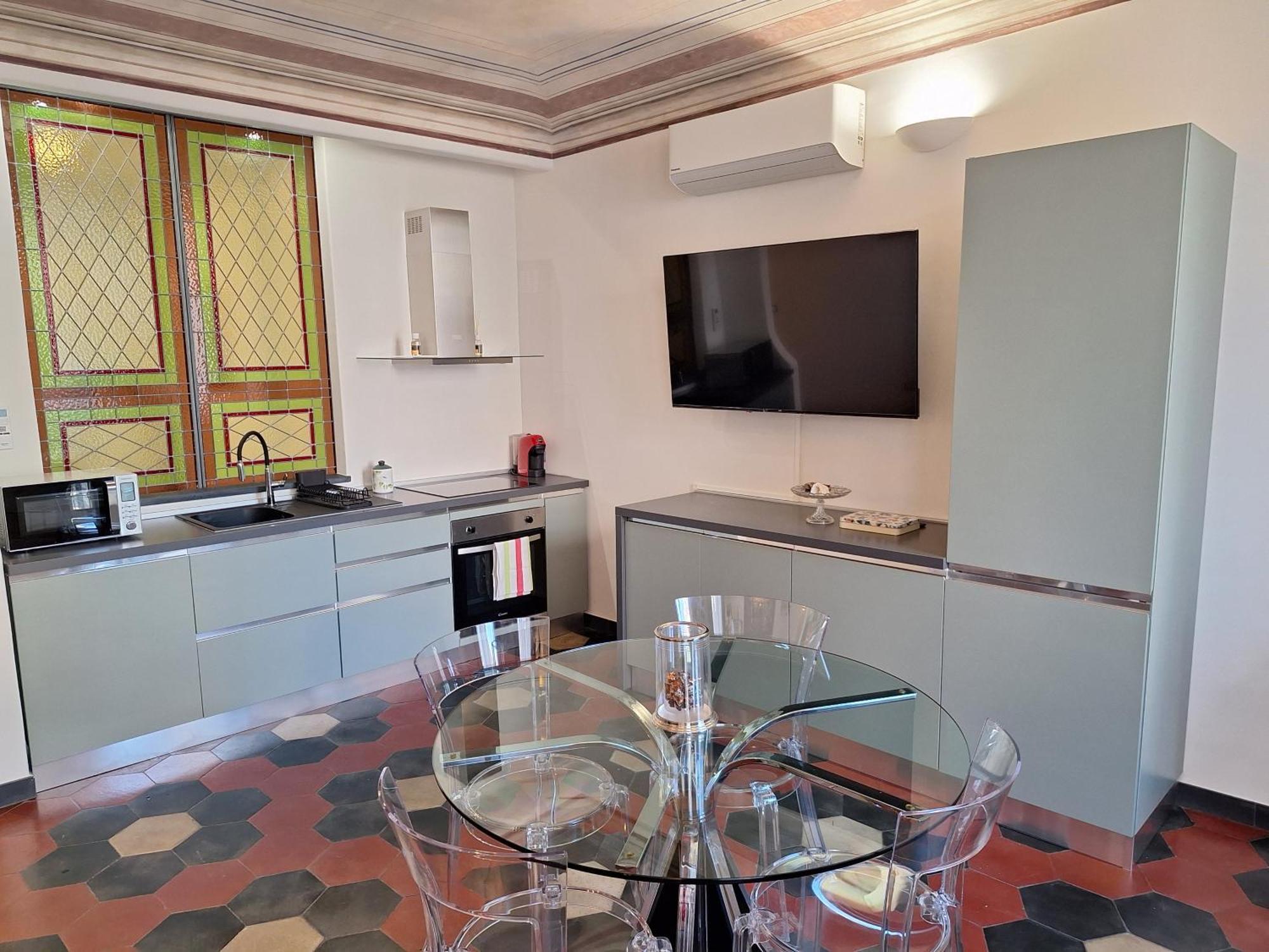 Il Talismano-In Citta -Vicino Al Mare Apartment Savona Luaran gambar