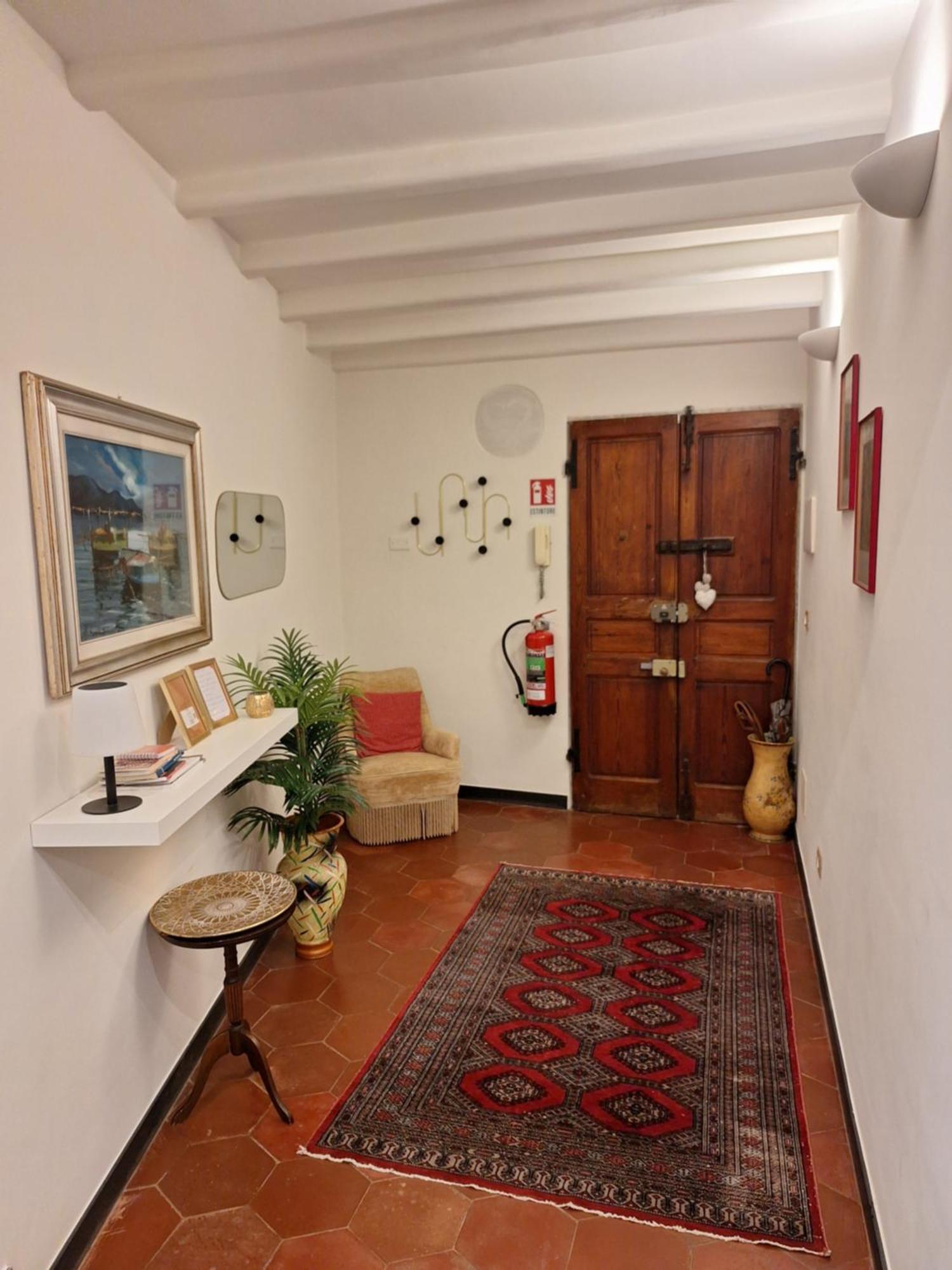 Il Talismano-In Citta -Vicino Al Mare Apartment Savona Luaran gambar