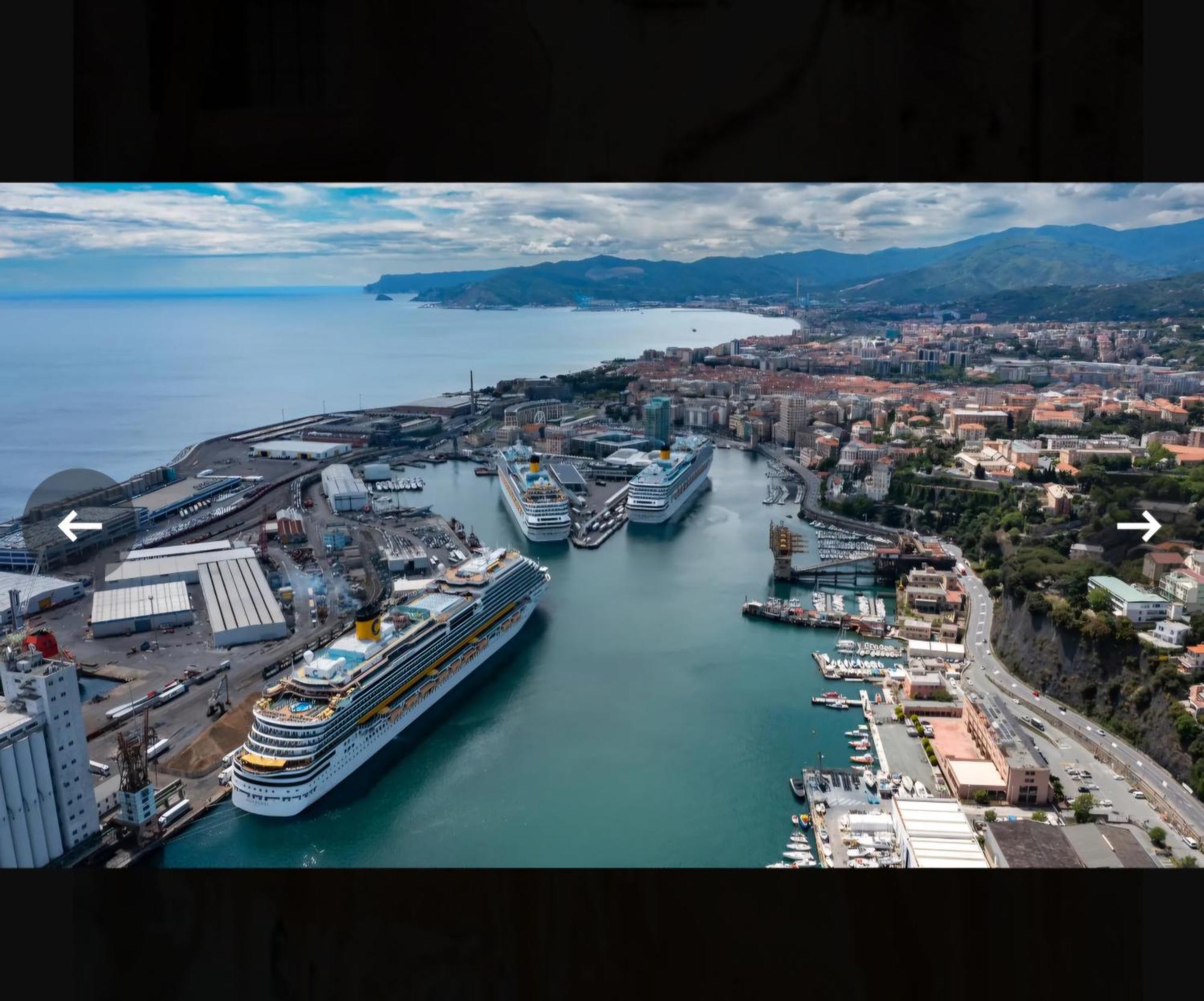Il Talismano-In Citta -Vicino Al Mare Apartment Savona Luaran gambar